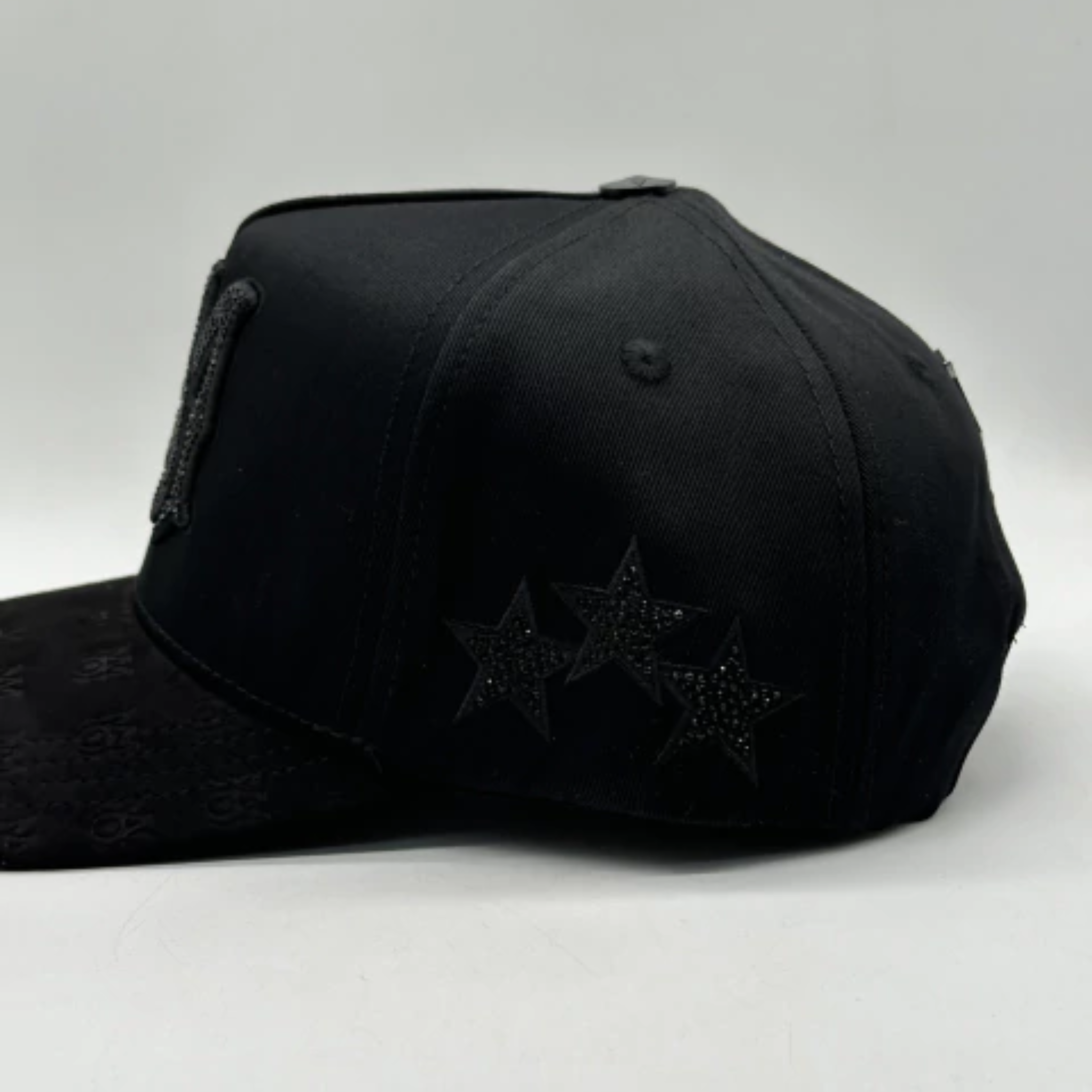 GORRA BIG BOSS // AMIRI CRISTAL TOTAL BLACK