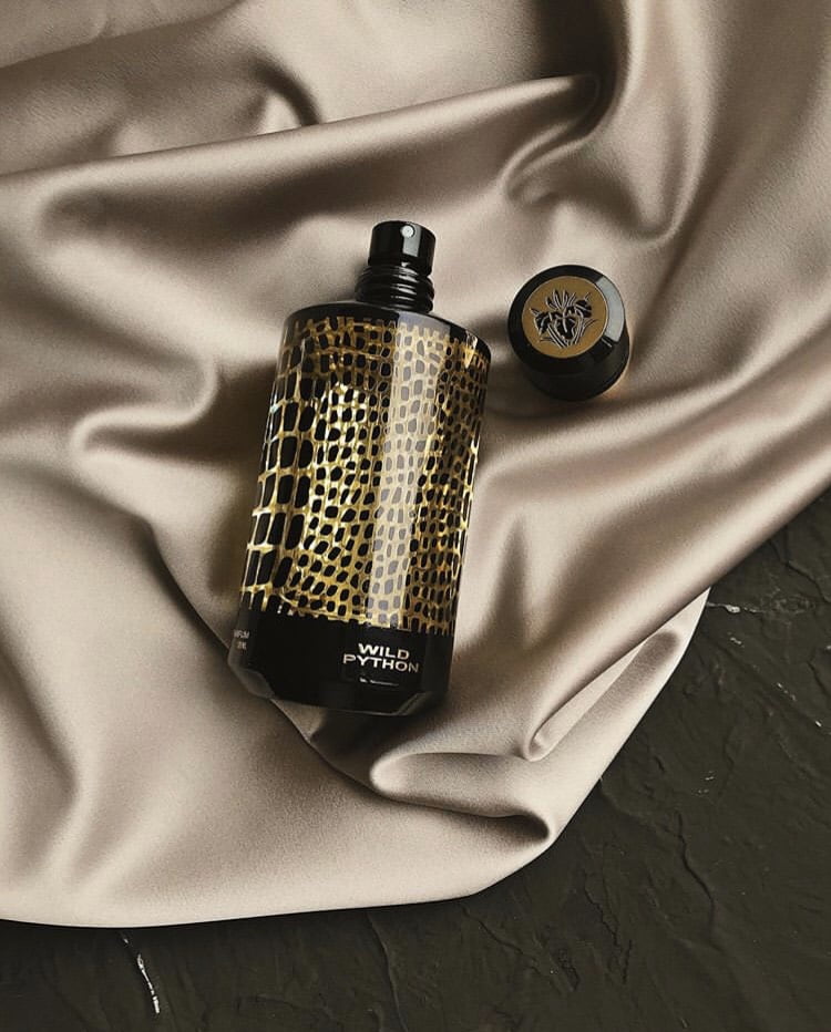 Sliver Python Perfume Perfume para Mujer MANCERA PARIS WILD PYTHON 120ml EDP – Cazanovaonline